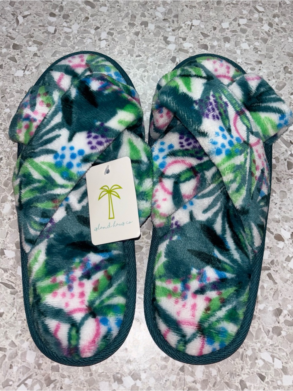 NEW Island Haus Co Tropical Print Plush Crossband Open Toe Slippers S/M